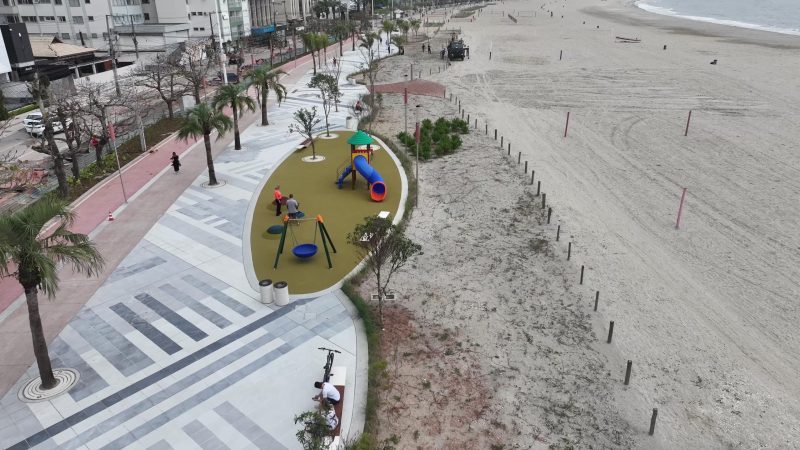 Avanços da obra de reurbanização da orla de Balneário Camboriú. - Foto: Acervo Prefeitura Municipal de Balneário Camboriú.