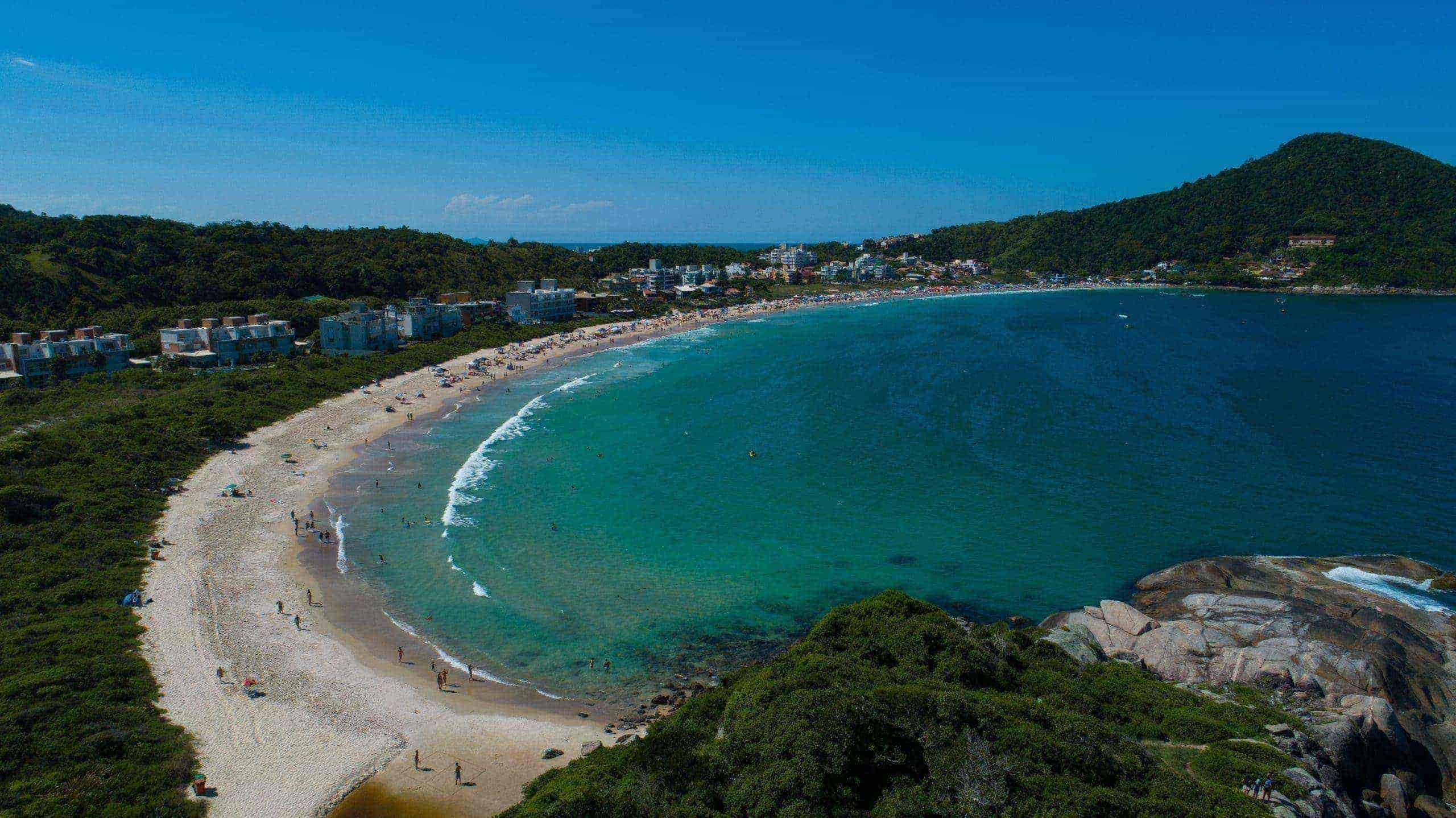 Praia de Quatro Ilhas em Bombinhas é uma das premiadas. Foto: Acervo Prefeitura Municipal de Bombinhas.